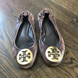 Tory Burch Brown flats size 6 used condition
